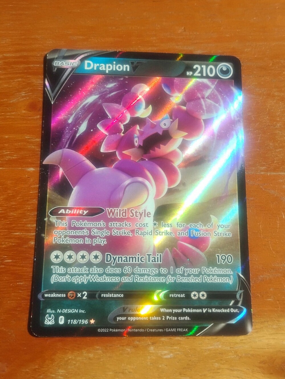 Mint 2022 Holo Ultra Rare Full Art Drapion V 118/196 Lost Origin Pokemon Card